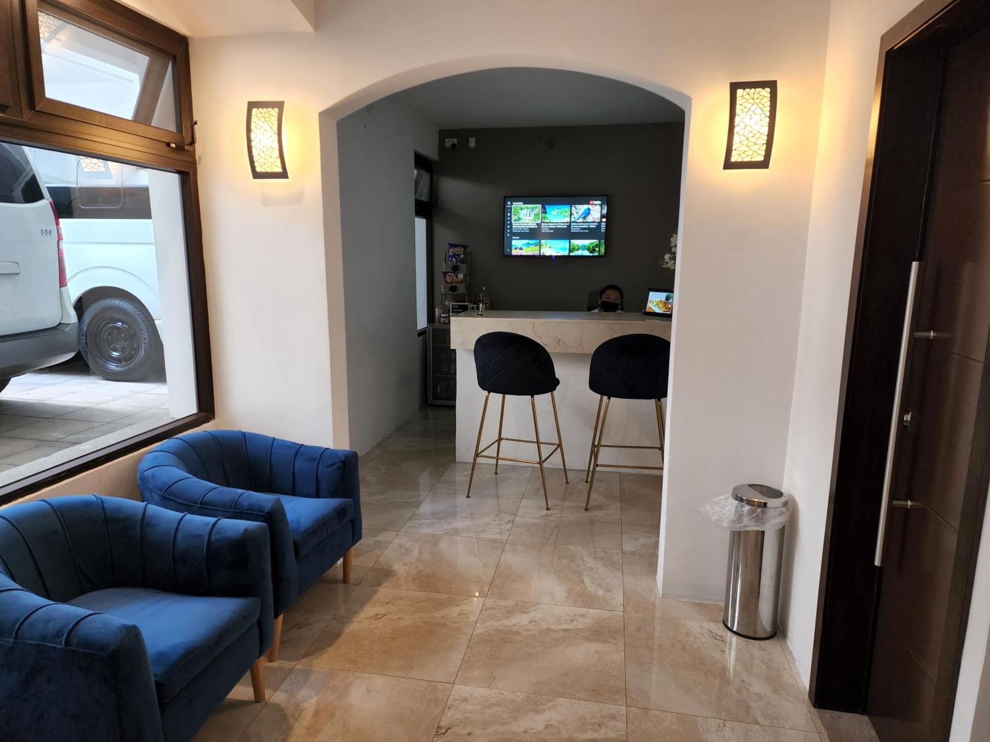 L'Aurora Inn Guatemala City Luaran gambar